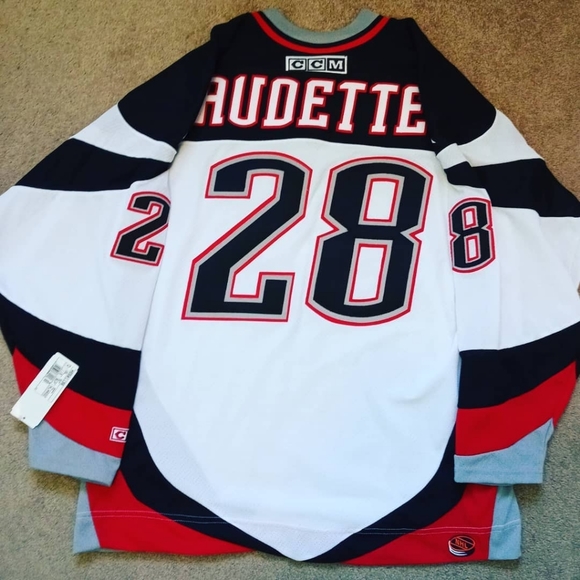 CCM Donald Audette Buffalo Sabres Hockey Jersey - Picture 2 of 6